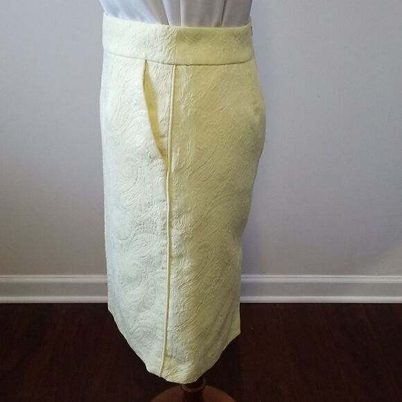 Banana Republic Yellow Skirt size 8 - Picture 2 of 7